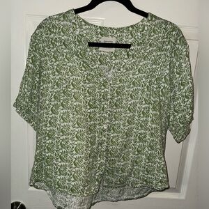 Green top large!